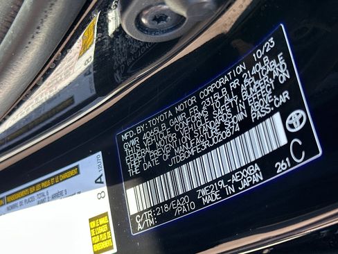 Used 2024 Toyota Corolla XLE FWD image 26