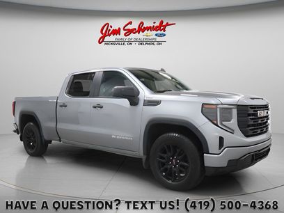 Used 2024 GMC Sierra 1500 Pro w/ Graphite Edition