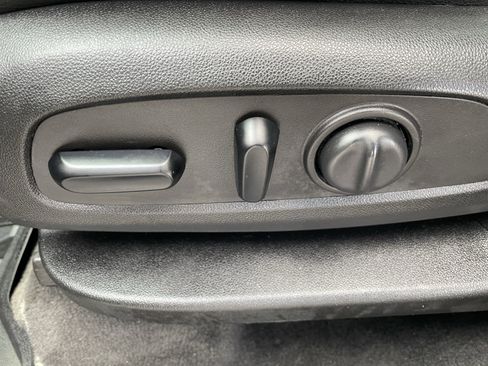 Used 2019 Chevrolet Traverse RS w/ LPO, 'HIT The Road' Package image 13