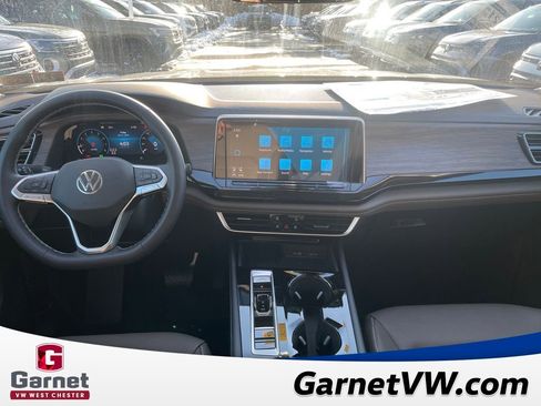 New 2026 Volkswagen Atlas SEL image 12