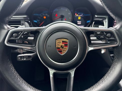 Used 2019 Porsche Macan S AWD/4WD image 23
