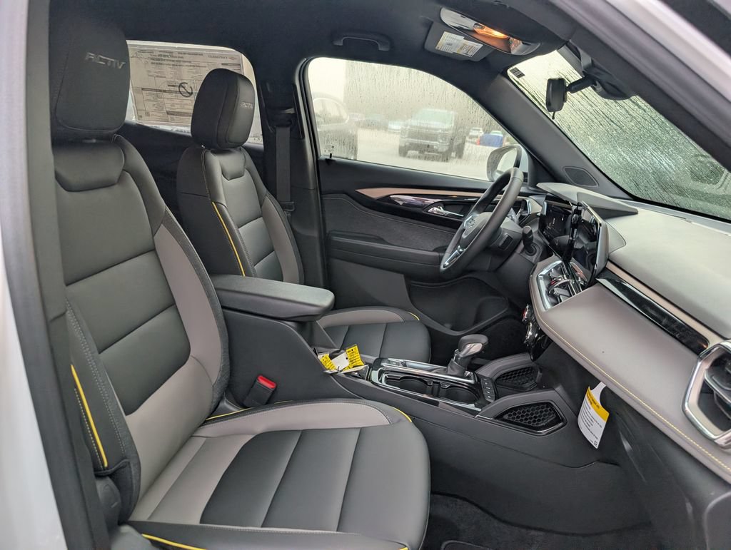 New 2026 Chevrolet TrailBlazer ACTIV w/ Driver Confidence Package FWD image 17