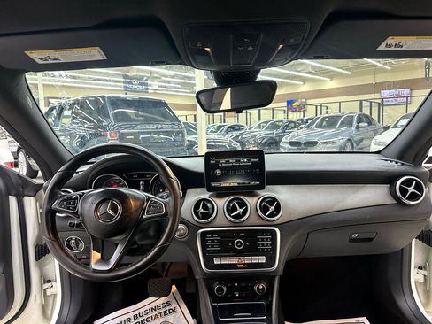 Used 2017 Mercedes-Benz CLA 250 4MATIC image 28