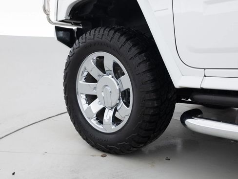 Used 2008 HUMMER H2 image 17