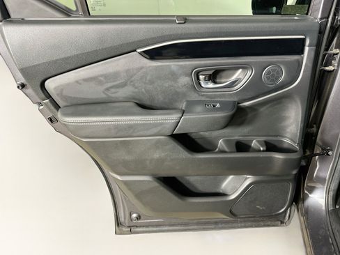 Used 2023 Honda Pilot Touring image 27