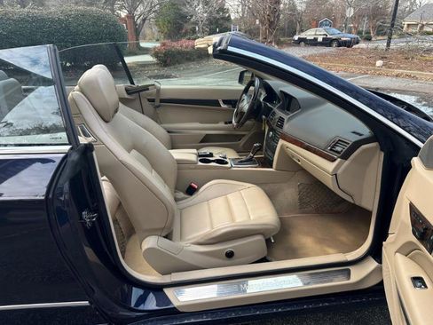 Used 2011 Mercedes-Benz E 350 Cabriolet w/ Premium 1 Pkg image 31