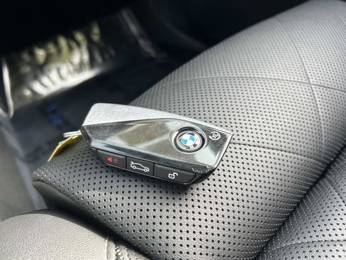 Used 2024 BMW X7 xDrive40i w/ Premium Package image 36