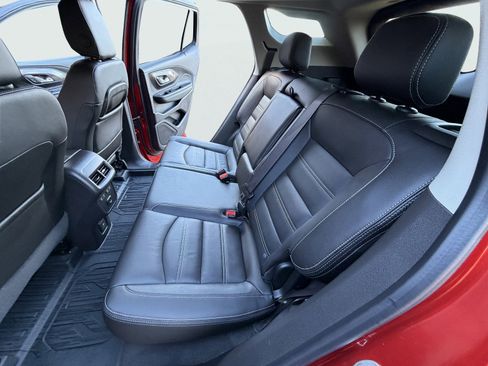 Used 2024 GMC Terrain Denali w/ Denali Premium Package image 16