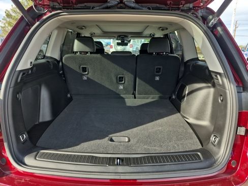 New 2024 Jeep Grand Cherokee Limited 4xe w/ Luxury Tech Group II image 45