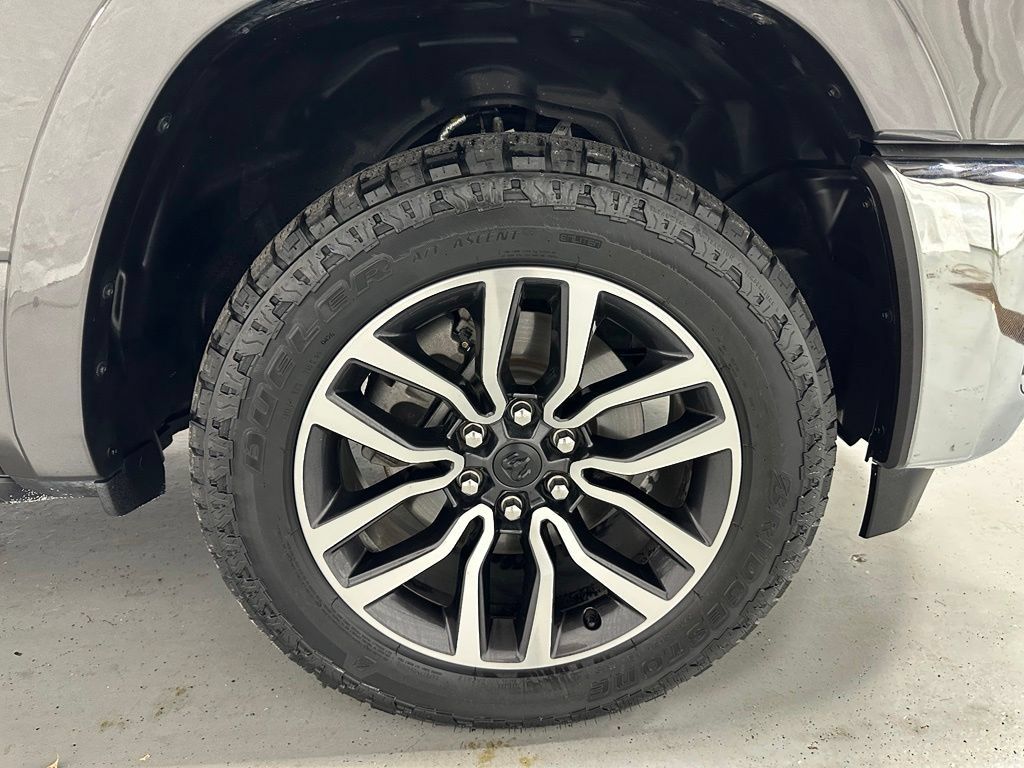 Used 2026 RAM 1500 Limited AWD/4WD image 61