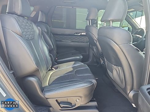 Used 2022 Hyundai Palisade Calligraphy image 32