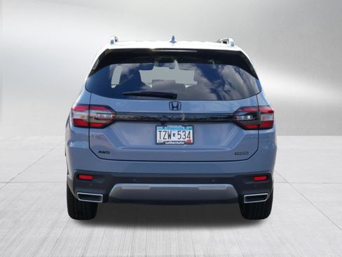 Certified 2026 Honda Pilot Touring image 7