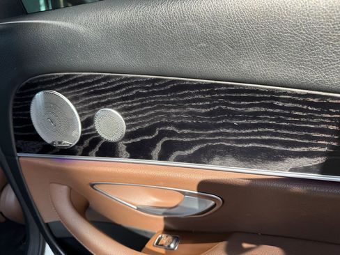 Used 2017 Mercedes-Benz E 300 E 300 Sedan 4D image 18