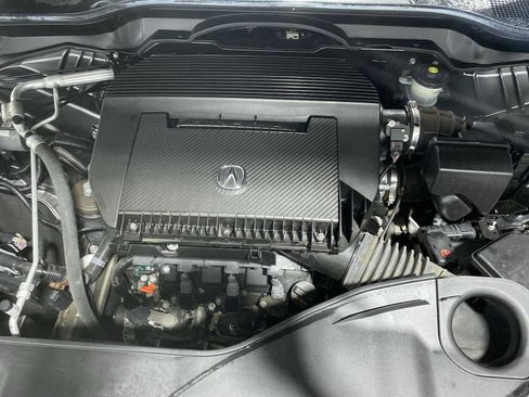 Used 2023 Acura MDX SH-AWD w/ Technology Package image 9