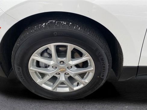 Used 2023 Chevrolet Equinox LT image 20
