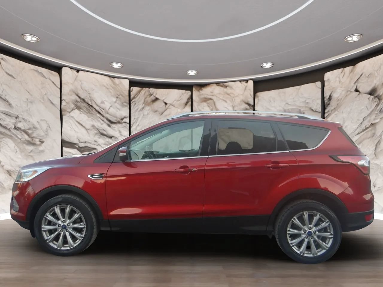 Used 2017 Ford Escape Titanium w/ Equipment Group 301A AWD/4WD image 9