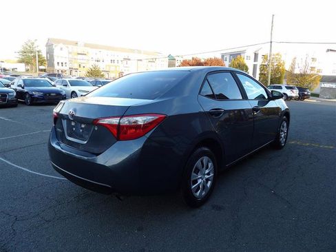 Used 2016 Toyota Corolla image 5