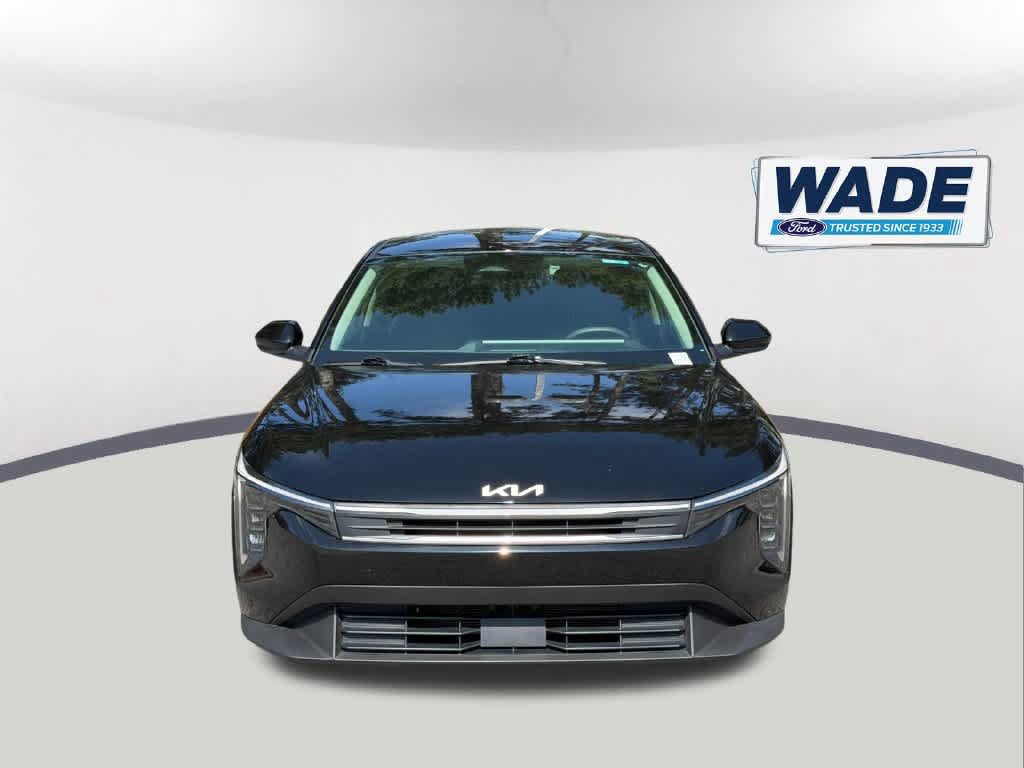 Used 2025 Kia K4 FWD image 2