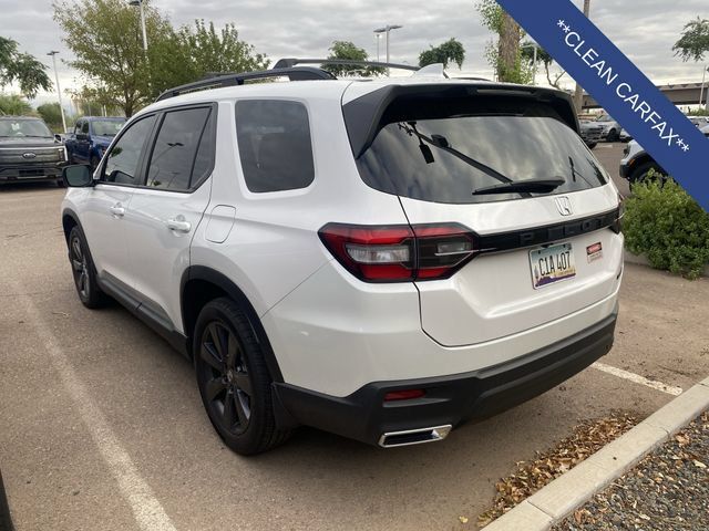 Used 2025 Honda Pilot Sport image 2