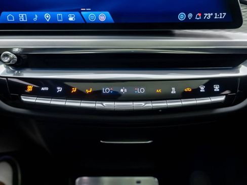 Used 2024 Cadillac Lyriq Sport AWD/4WD image 25