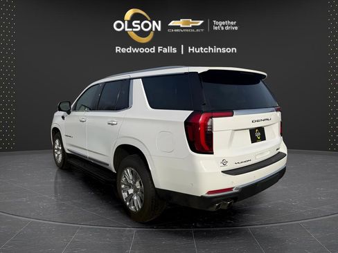 Used 2025 GMC Yukon Denali image 3