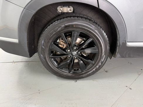 Used 2019 Hyundai Santa Fe SEL FWD image 13