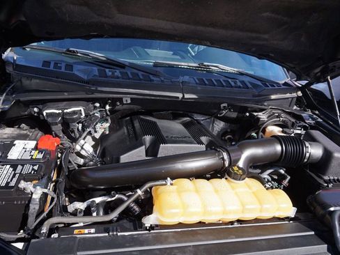 Used 2018 Ford F150 XLT w/ Equipment Group 302A Luxury image 11