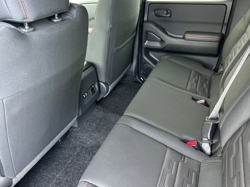 New 2026 Nissan Frontier PRO-4X w/ Pro-4x Convenience Package AWD/4WD image 12