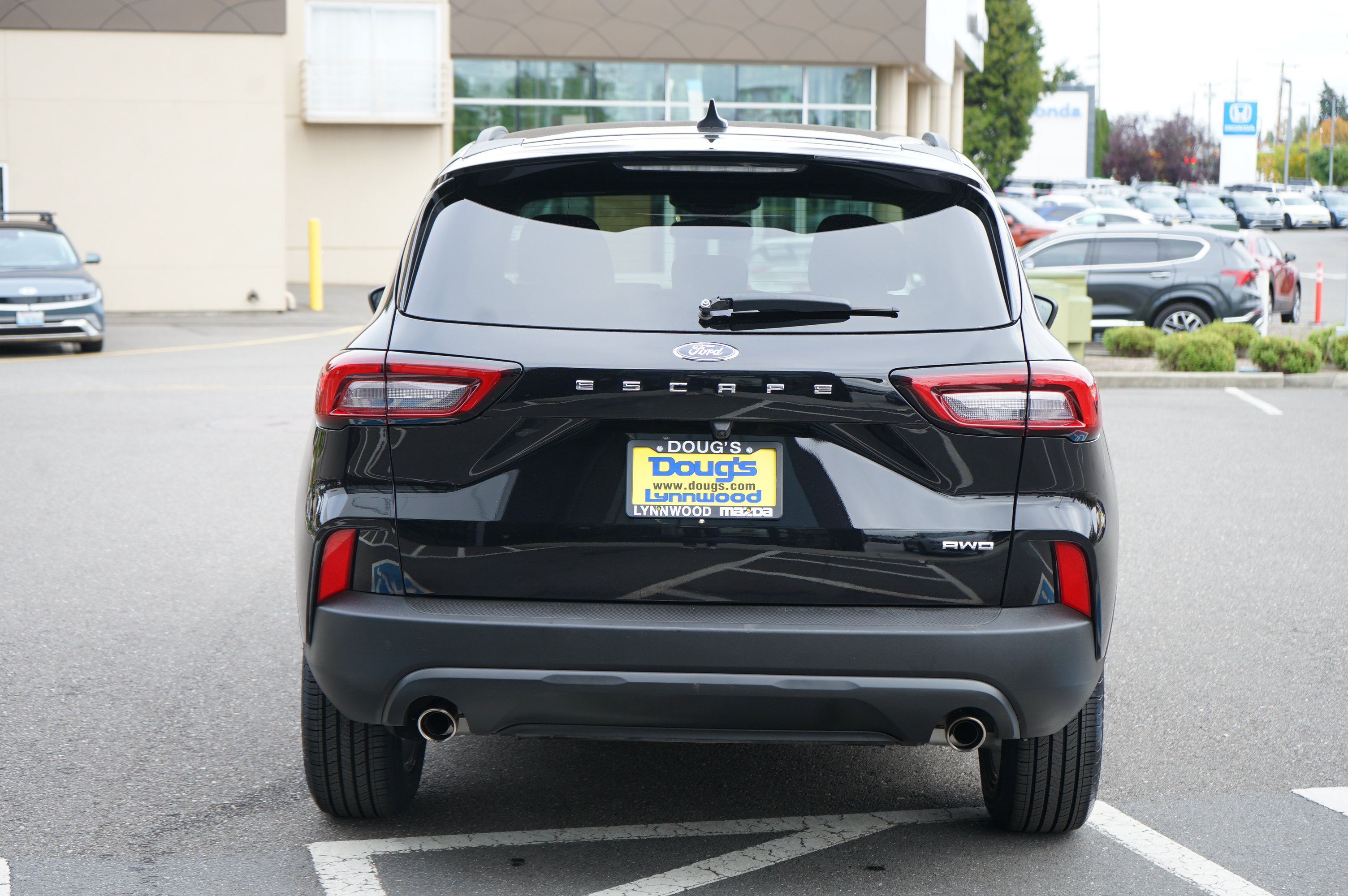 Used 2025 Ford Escape ST-Line AWD/4WD image 5
