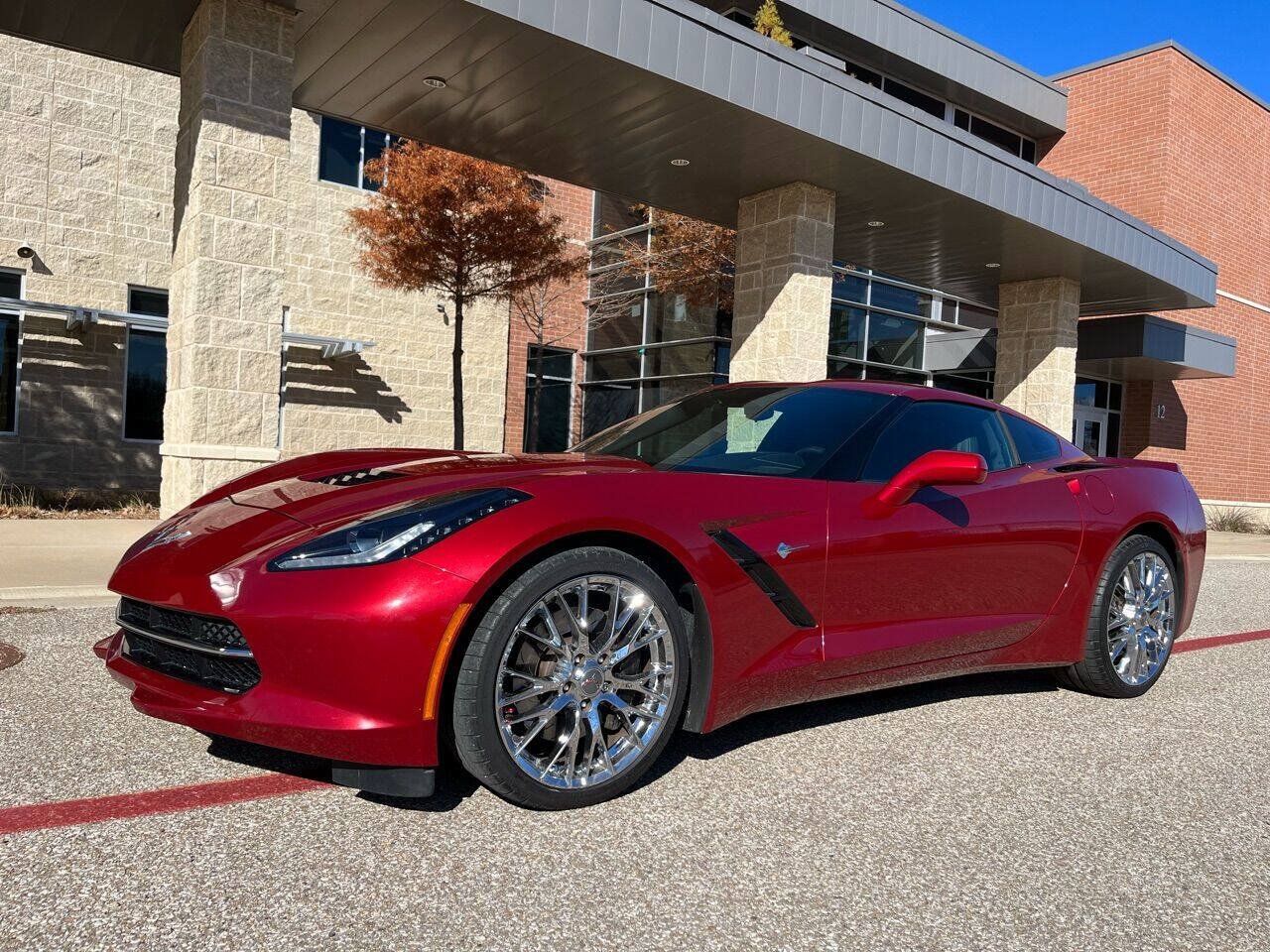 Used 2014 Chevrolet Corvette Stingray Coupe RWD image 2