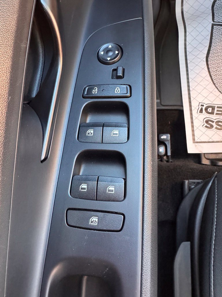 Used 2026 Hyundai Elantra Sport FWD image 22