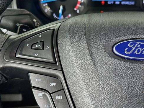 Used 2017 Ford Edge SE w/ Cargo Accessory Package FWD image 13