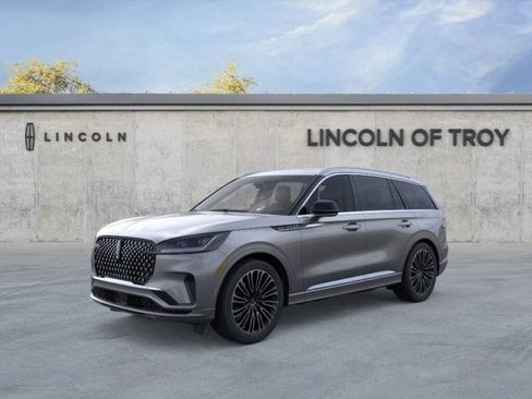 New 2025 Lincoln Aviator Black Label image 23