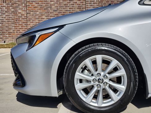 Used 2024 Toyota Corolla SE image 10