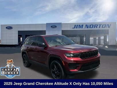 Used 2025 Jeep Grand Cherokee Altitude