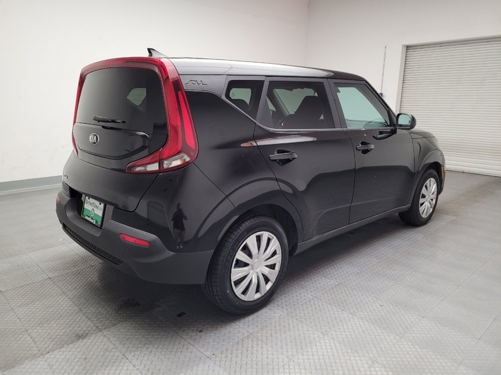 Used 2020 Kia Soul LX FWD image 9