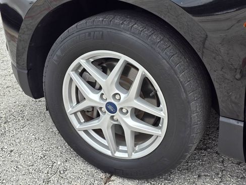 Used 2022 Ford Edge SEL w/ Cargo Accessory Package AWD/4WD image 7