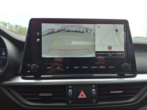 Used 2024 Kia Forte GT-Line w/ GT-Line Premium Package image 22