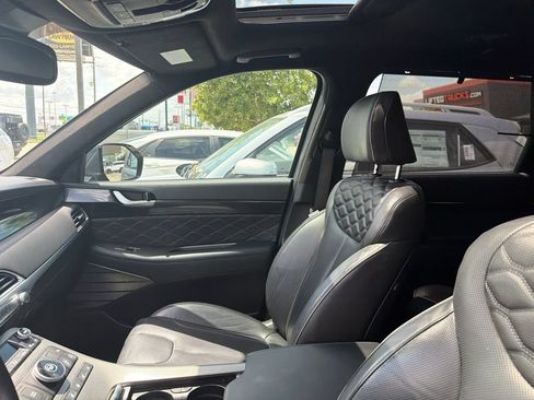 Used 2020 Hyundai Palisade Limited FWD image 2