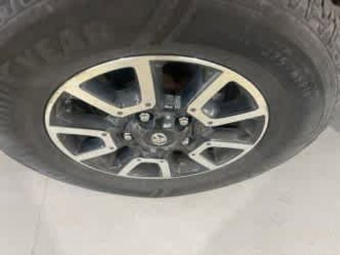 Used 2017 Toyota Tundra Limited w/ Limited Premium Package image 7