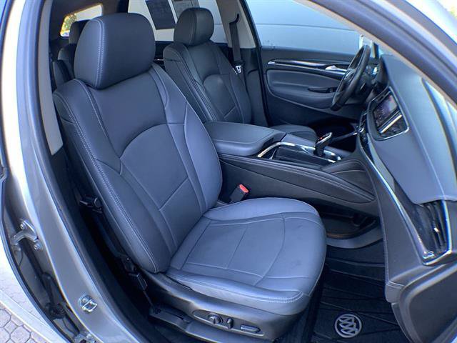 Used 2020 Buick Enclave Essence w/ Sound and Sites Package FWD image 25