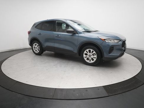 Used 2025 Ford Escape Active AWD/4WD image 34