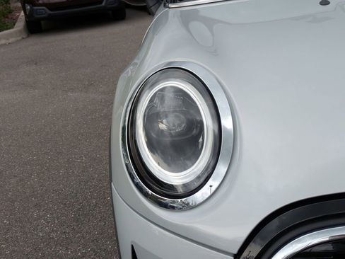 Used 2022 MINI Cooper SE image 9