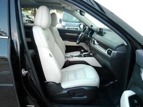 Used 2022 MAZDA CX-5 AWD 2.5 S w/ Premium Package image 19