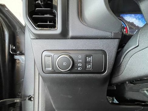 Used 2024 Ford Bronco Sport Outer Banks w/ Tech Package AWD/4WD image 13
