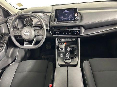 Used 2024 Nissan Rogue S AWD/4WD image 12