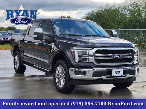 Used 2025 Ford F150 Lariat w/ Equipment Group 501A Mid AWD/4WD image 2