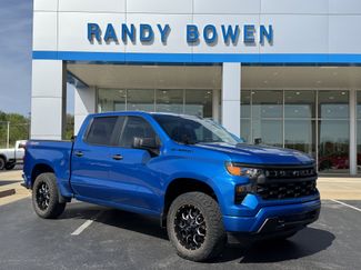 Used 2022 Chevrolet Silverado 1500 Custom w/ LPO, Dark Essentials Package video 1