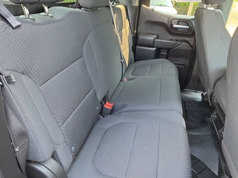 Certified 2020 Chevrolet Silverado 1500 Custom w/ Custom Value Package AWD/4WD image 25