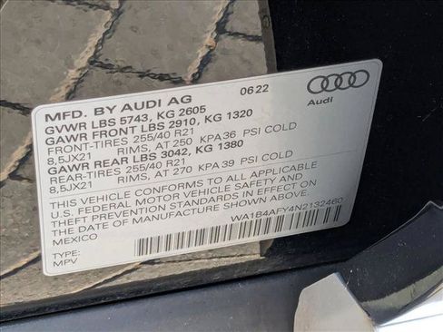 Used 2022 Audi SQ5 Premium Plus w/ Premium Plus Package AWD/4WD image 28